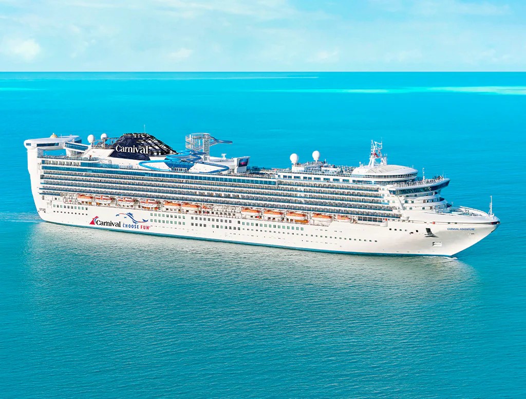 Carnival cruises ship at sea